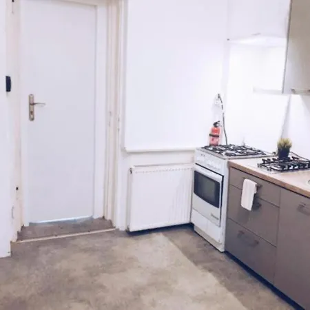 City Apart Wroclaw Rum i privatbostad *