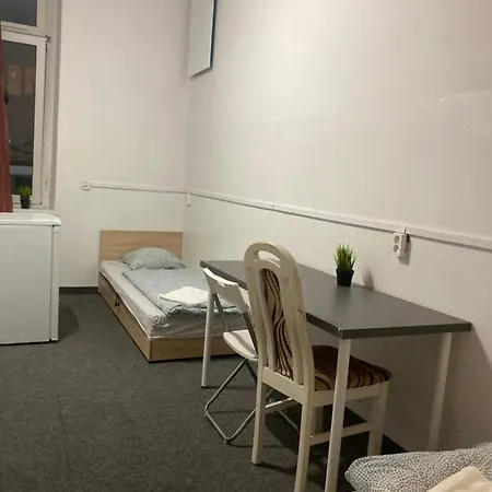 City Apart Wroclaw Rum i privatbostad *